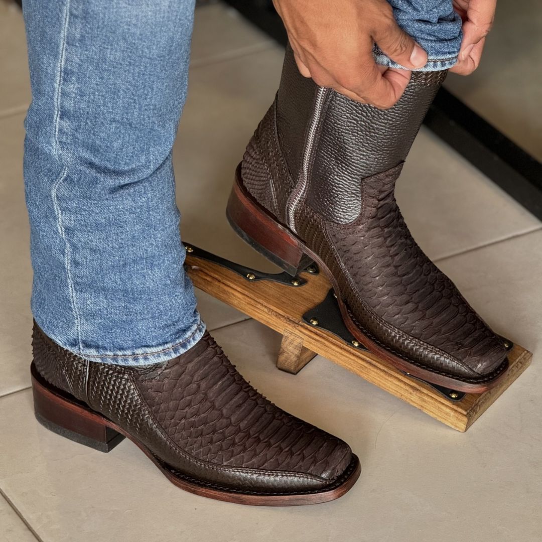 ⏰ Last Day Promotion $9 Off-Dylan Original Python Boots