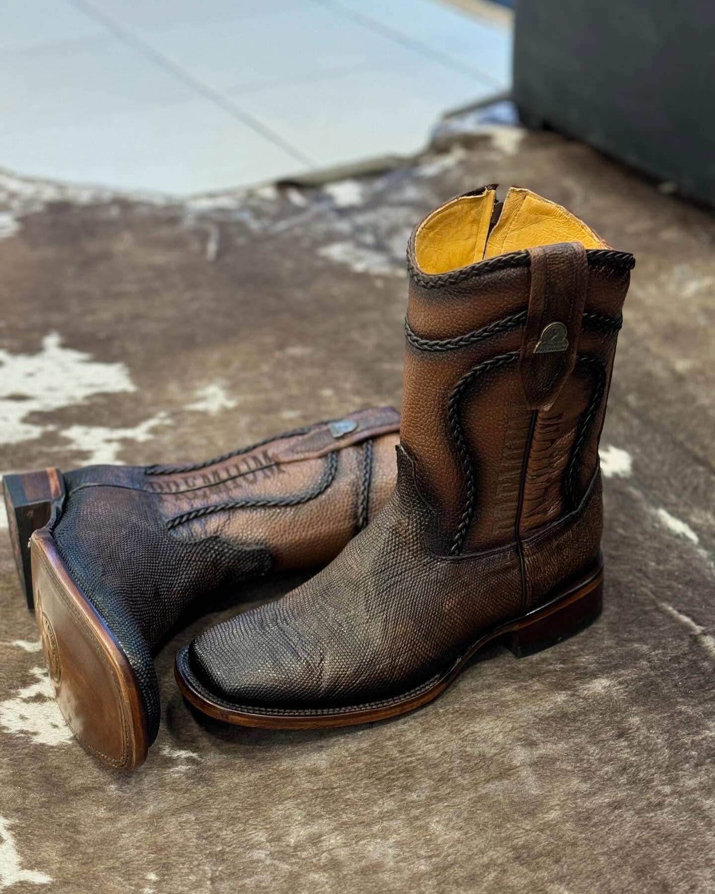 Premium Vintage Lizard Skin Cowboy Boots