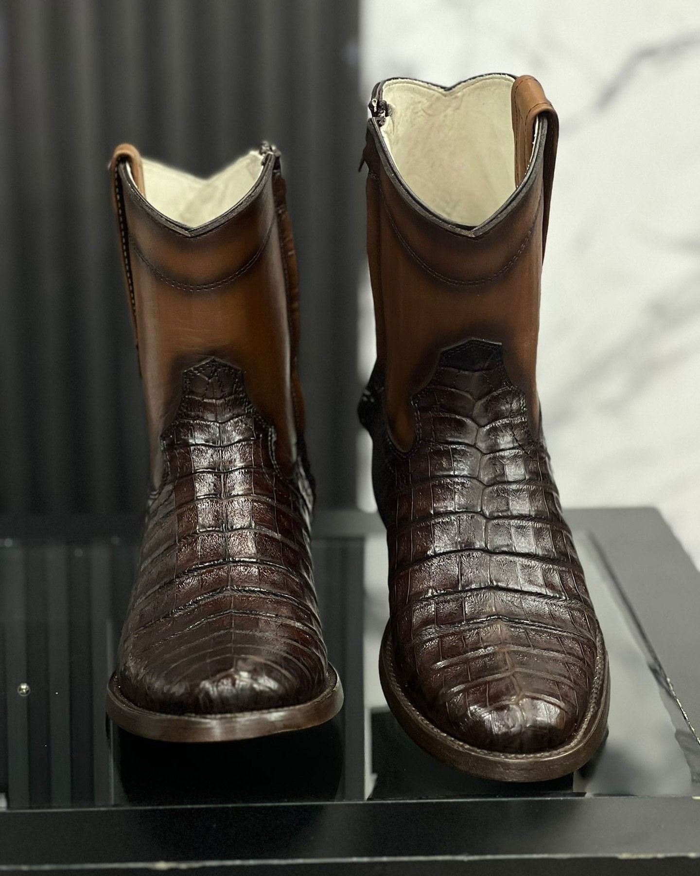 Comfortable Non-slip Crocodile Leather Boots