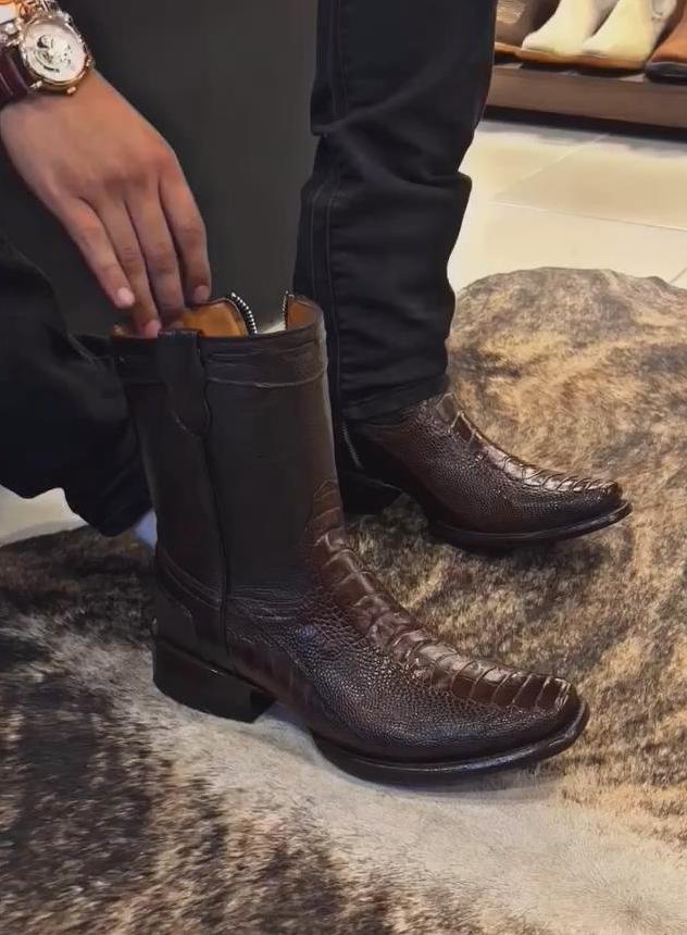 New And Unique Non-slip Cowboy Boots