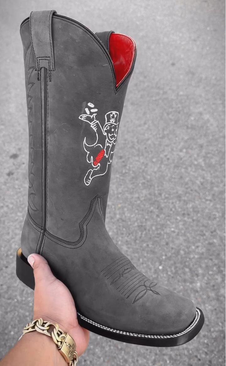 Hand Embroidered Cowboy Boots