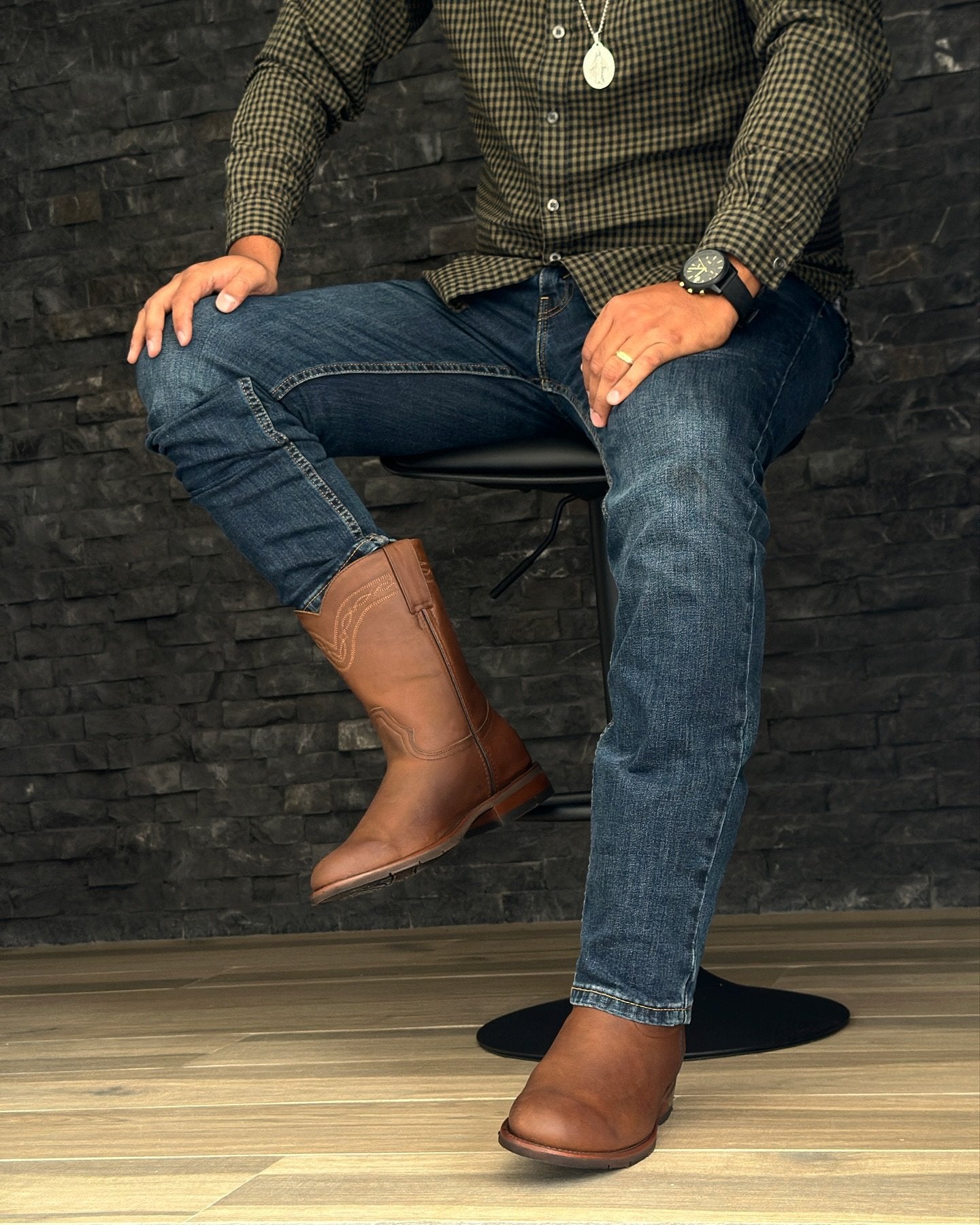 New Classic Western Cowboy Boots