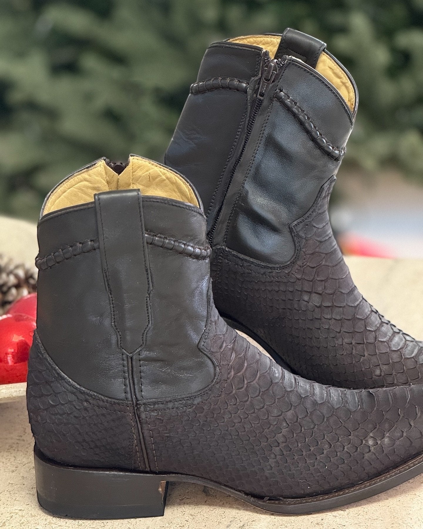 Western Cowboy Snakeskin Boots