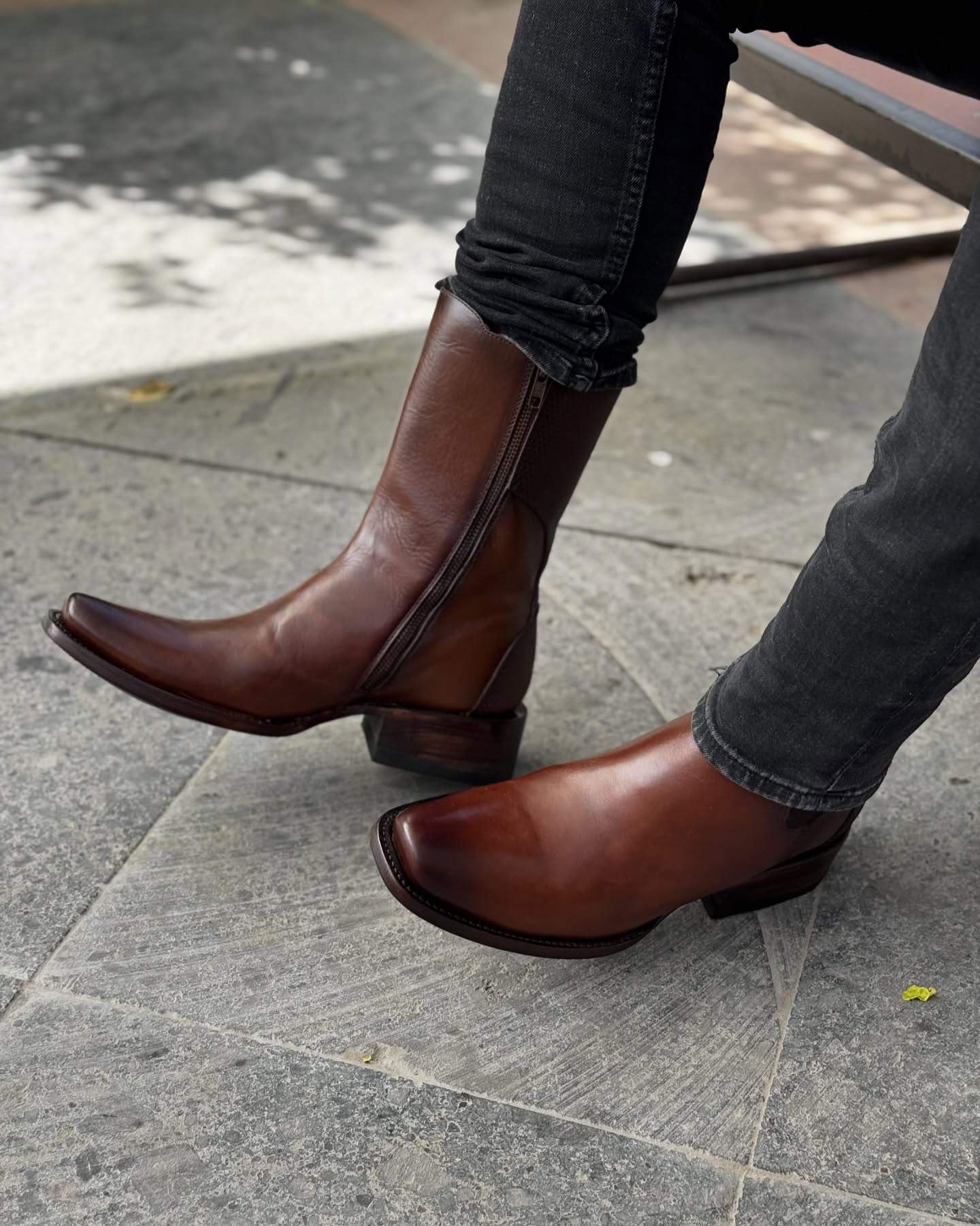 Modern Vintage Stretch Non-Slip Leather Boots